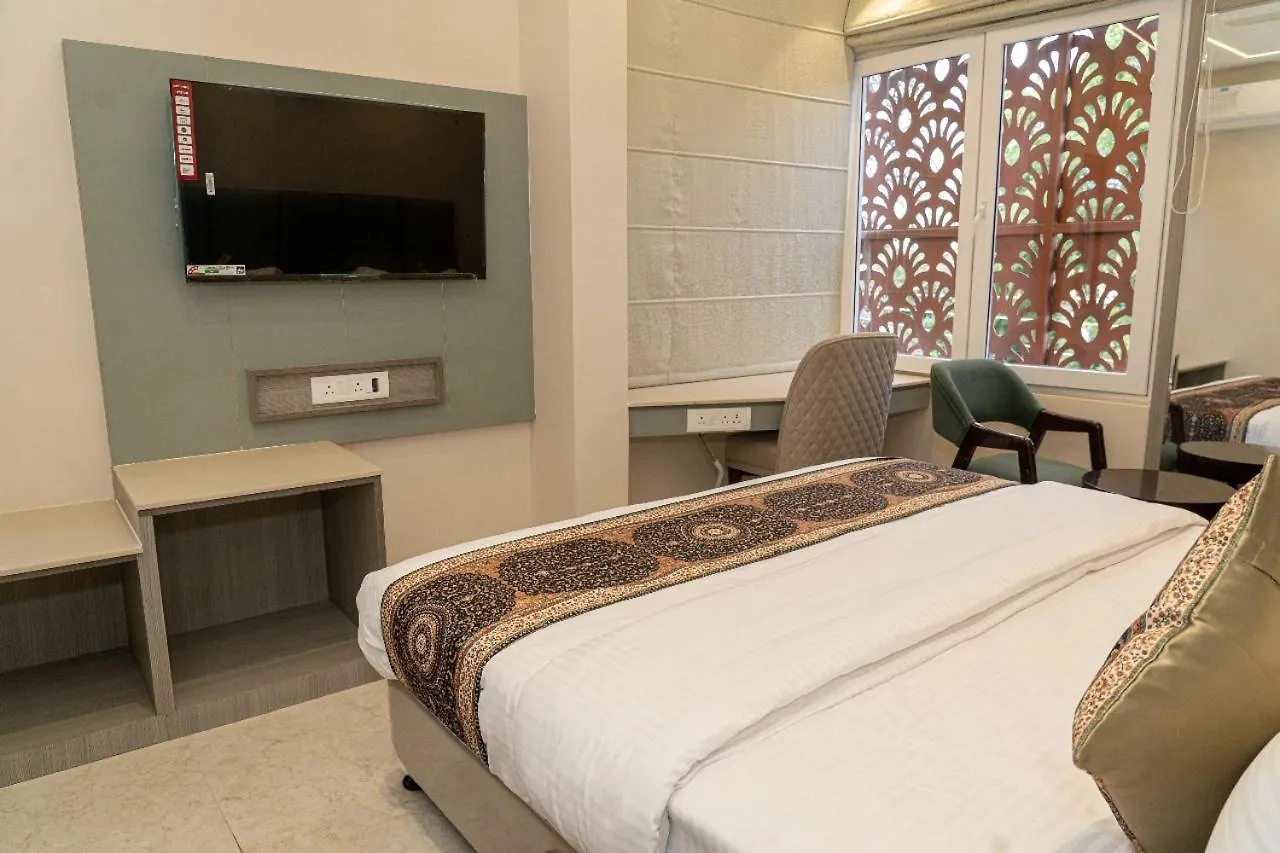 Hotel Anant Inn Varanasi 3*,  India