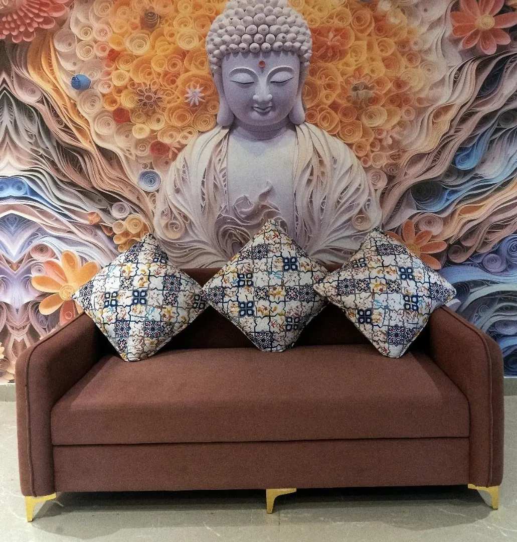 Hotel Anant Inn Varanasi