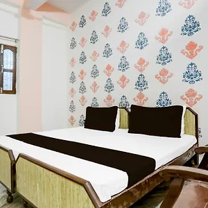 2* Hotel Mahamrityunjay Mahadev Gest House