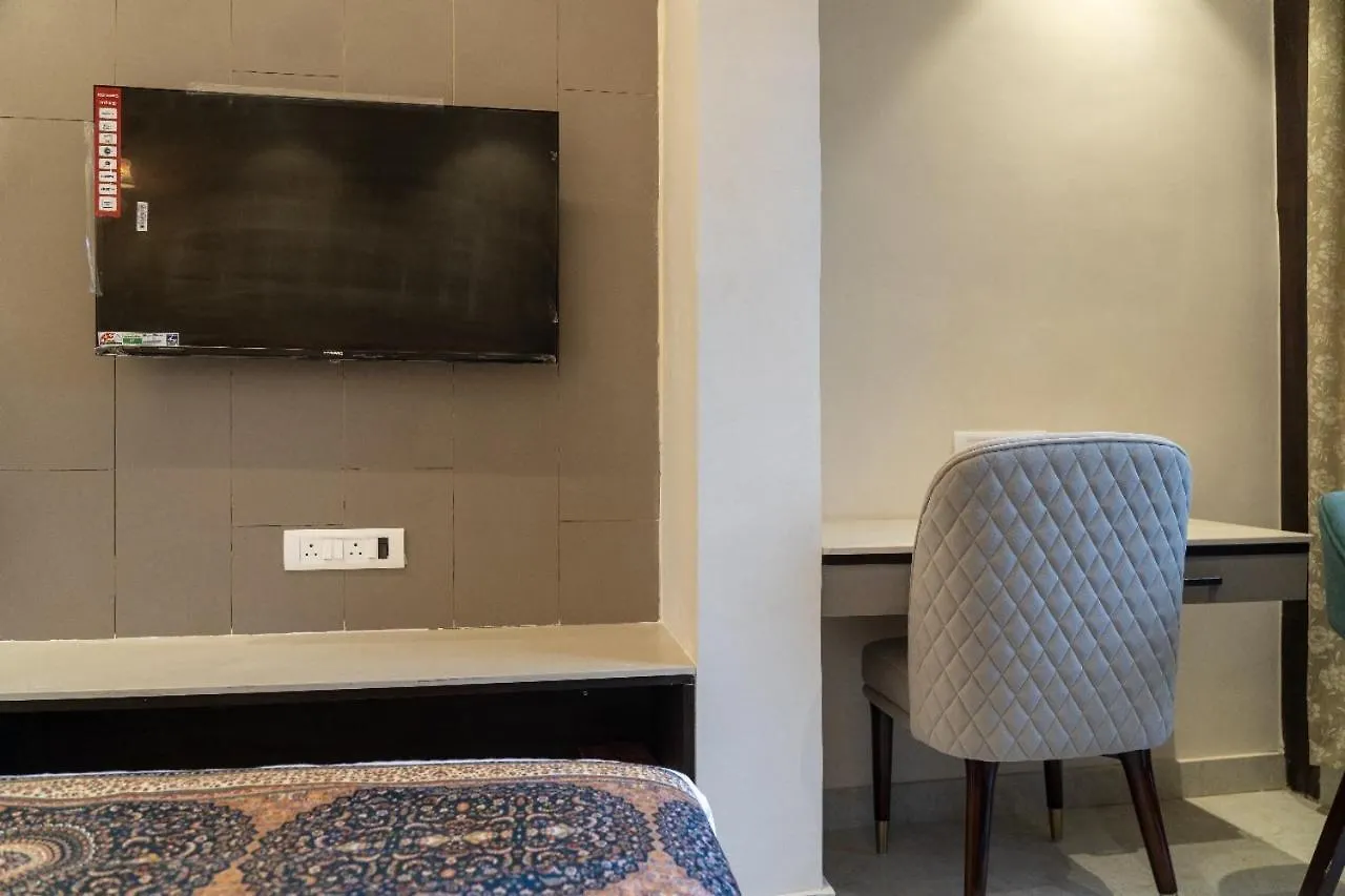 Hotel Anant Inn 瓦拉纳西